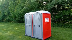 Best VIP or Luxury Restroom Trailers  in Leona Valley, CA